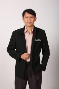รองศาสตราจารย์ ดร.สุขสันติ์ หวังสถิตย์วงษ์